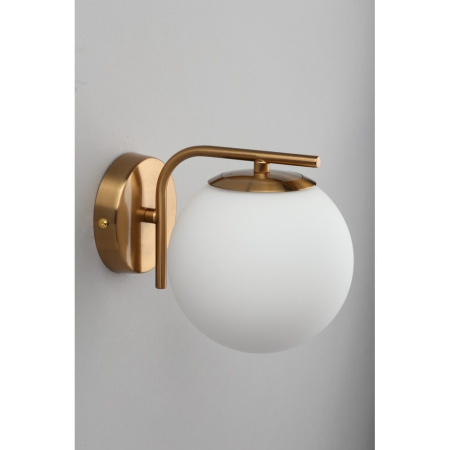 картинка Бра светодиодное Avetrana OML-66621-01 от магазина BTSvet