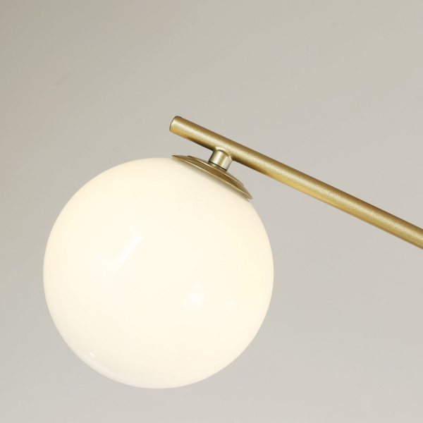 картинка Потолочная люстра на штанге Equilibrium 4039-4P от магазина BTSvet