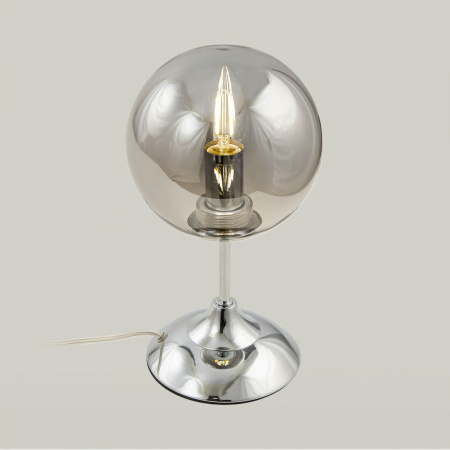 картинка Интерьерная настольная лампа с выключателем Томми CL102810 от магазина BTSvet