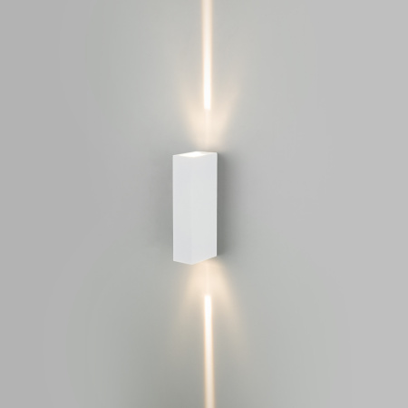 картинка Архитектурная подсветка светодиодная Blaze 35136/W IP54 от магазина BTSvet