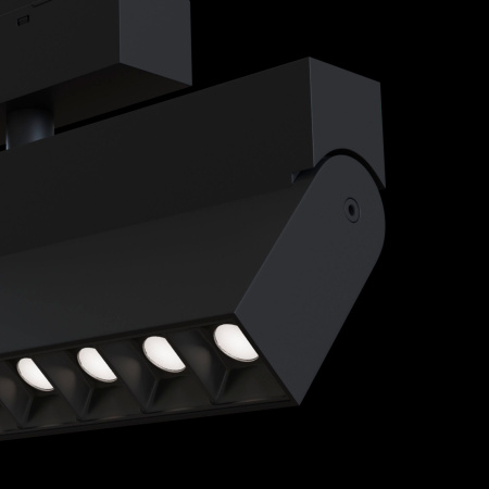 картинка Трековый светильник светодиодный Track lamps TR015-2-20W4K-B от магазина BTSvet