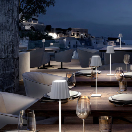 картинка Интерьерная настольная лампа K2 6481 IP54 от магазина BTSvet