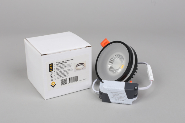 картинка Встраиваемый светильник светодиодный Napoli OML-102719-06 от магазина BTSvet