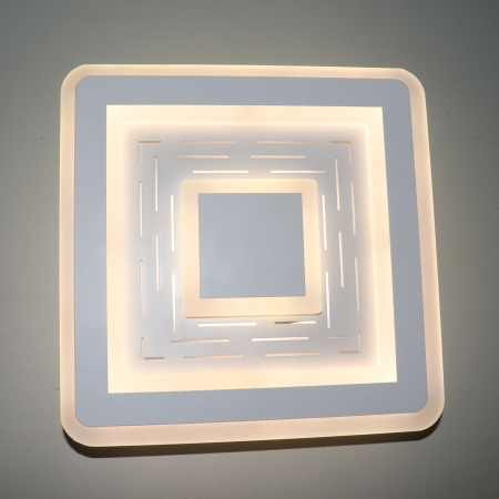 картинка Настенный светильник светодиодный с выключателем и регулировкой цветовой температуры 81017/1W от магазина BTSvet