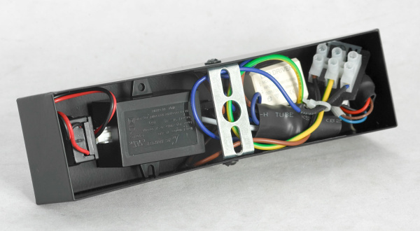 картинка Бра светодиодное с выключателем и USB-портом Cozy LSP-8242 от магазина BTSvet