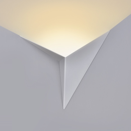 Настенный светильник светодиодный VASILY AP Белый