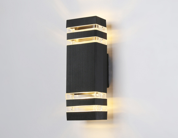 картинка Настенный светильник уличный GARDEN ST2574 от магазина BTSvet