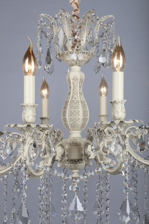 картинка Подвесная люстра Taranto OML-74403-08 от магазина BTSvet