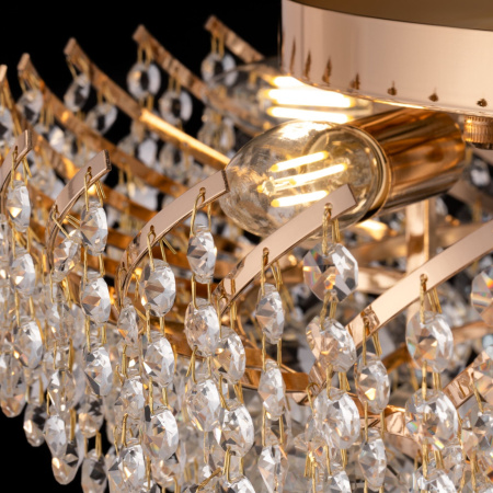 картинка Хрустальная люстра Diamant 10 DIA120-09-G от магазина BTSvet