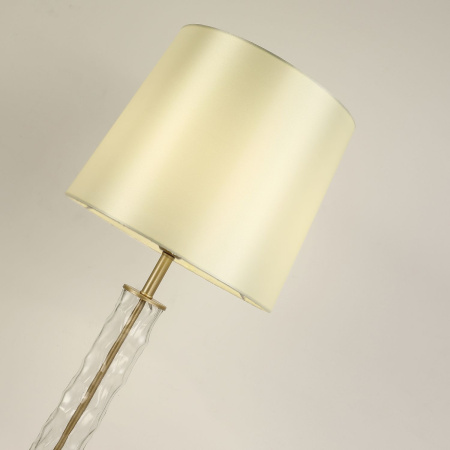 картинка Интерьерная настольная лампа Hefestos 2945-1T от магазина BTSvet