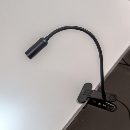 картинка Интерьерная настольная лампа Ньютон CL803061N от магазина BTSvet