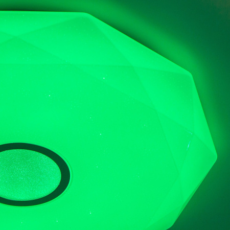 картинка Потолочный светильник светодиодный с пультом и управлением смартфоном регулировкой яркости и цветной температуры ночной режим Диамант Смарт CL713A100G RGB от магазина BTSvet