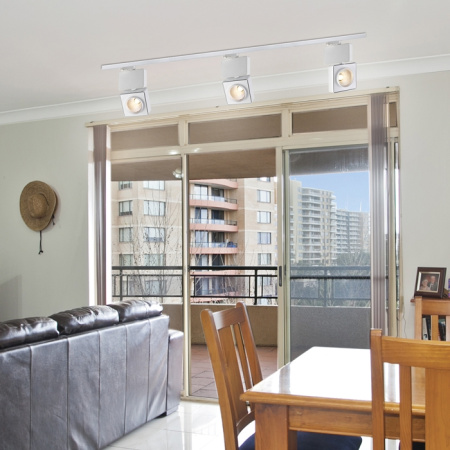 картинка Трековый светильник ZEUS 357871 от магазина BTSvet