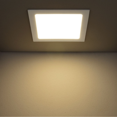 картинка Встраиваемый светодиодный светильник DLS003 18W 4200K от магазина BTSvet