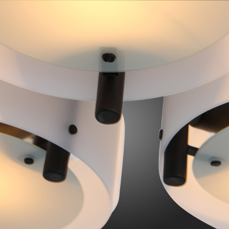 картинка Потолочная люстра SL483.402.09 от магазина BTSvet