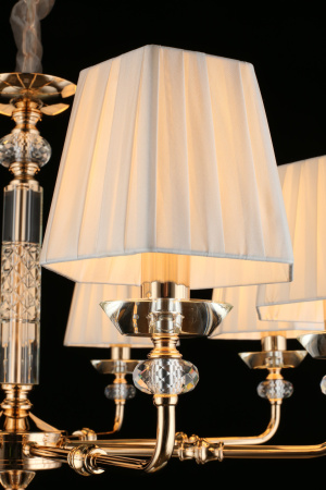 картинка Подвесная люстра Silvian APL.719.03.08 от магазина BTSvet