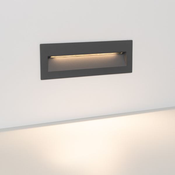 картинка Фасадный светильник светодиодный LTD-TRAIL-S226x76-8W Warm3000 (GR, 65 deg, 230V) (Arlight, IP65 Металл, 3 года) 029964 от магазина BTSvet