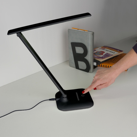 картинка Офисная настольная лампа светодиодная диммируемая с выключателем Alcor TL90200 от магазина BTSvet