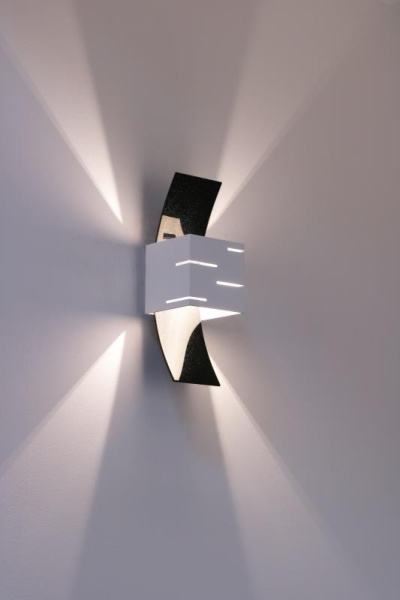 картинка Настенный светильник Vitrum 726/A BIA от магазина BTSvet