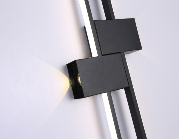 картинка Настенный светильник светодиодный Ambrella COMFORT FL5218 от магазина BTSvet