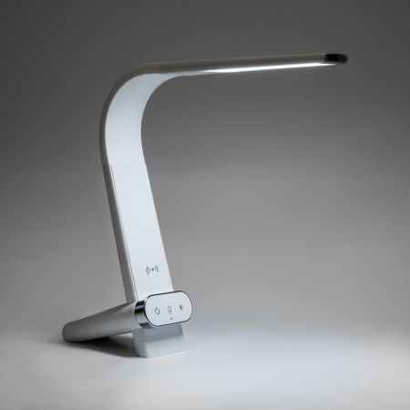 картинка Офисная настольная лампа светодиодная с диммером и сенсором регулировкой цветовой температуры и яркости беспроводным ЗУ и USB-портом Upgrade 80427/1 от магазина BTSvet