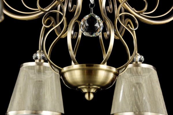 картинка Потолочная люстра Driana  FR2405-PL-08-BZ от магазина BTSvet