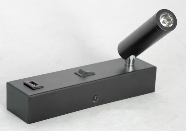 картинка Бра светодиодное с выключателем и USB-портом Cozy LSP-8242 от магазина BTSvet