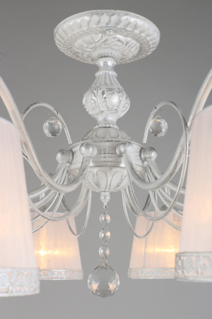 картинка Потолочная люстра на штанге Campovaglio OML-54117-08 от магазина BTSvet