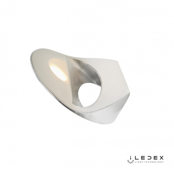 картинка Настенный светильник светодиодный Light Flux ZD8152-6W Silver от магазина BTSvet