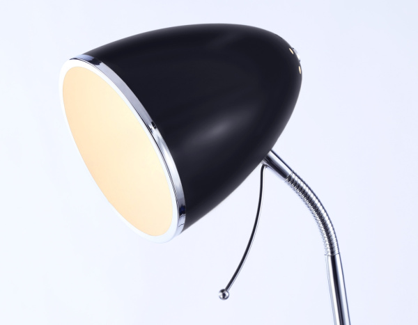 картинка Торшер с выключателем TRADITIONAL TR97681 от магазина BTSvet