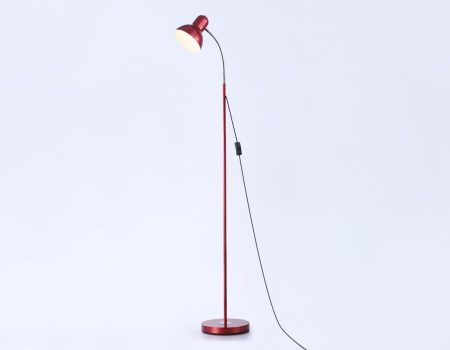 картинка Торшер с выключателем TRADITIONAL TR97666 от магазина BTSvet