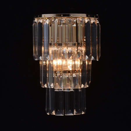 картинка Настенный светильник Аделард 642022701 от магазина BTSvet