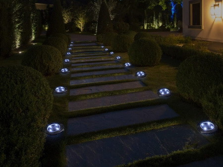 картинка Грунтовый светильник светодиодный на солнечных батареях USL-F-171/PT130 INGROUND IP44 от магазина BTSvet