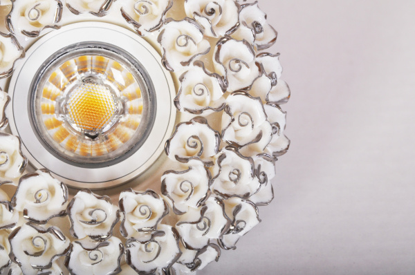 картинка Встраиваемый светильник 014-WHS от магазина BTSvet