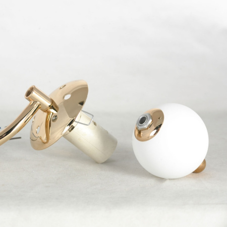 картинка Потолочная люстра на штанге Cleburne LSP-8723 от магазина BTSvet