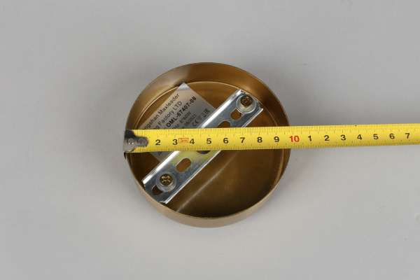 картинка Потолочная люстра на штанге Lerici OML-67407-08 от магазина BTSvet