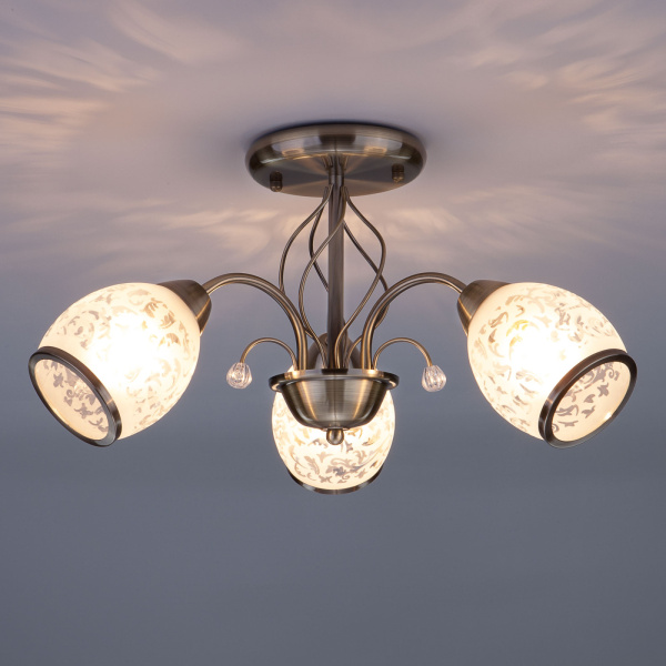 картинка Потолочная люстра 30026/3 античная бронза от магазина BTSvet