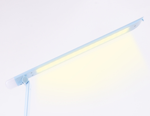 картинка Офисная настольная лампа диммируемая светодиодная с регулировкой цветовой температуры и ночным режимом Desk DE550 от магазина BTSvet