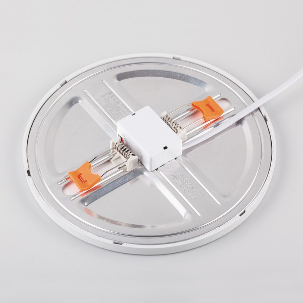 картинка Встраиваемый светильник светодиодный 41023 от магазина BTSvet