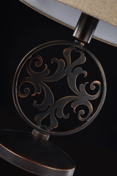 картинка Настольная лампа с выключателем Rustika H899-22-R от магазина BTSvet