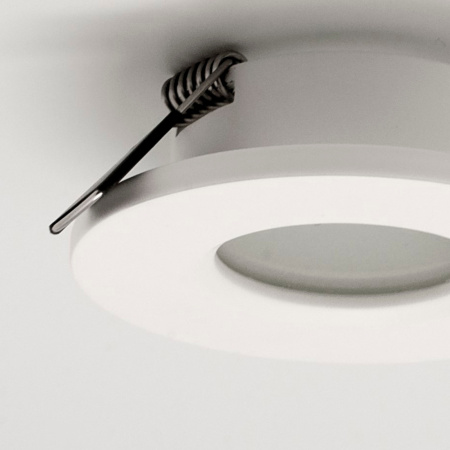 картинка Точечный светильник Atlantis 6405 IP54 от магазина BTSvet