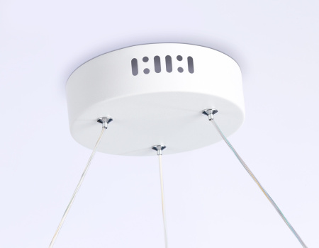 картинка Подвесной светильник светодиодный с пультом Ambrella COMFORT FL51772 от магазина BTSvet