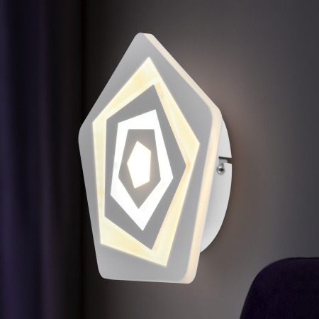 картинка Настенный светильник Rivoli Amarantha 6100-106 от магазина BTSvet