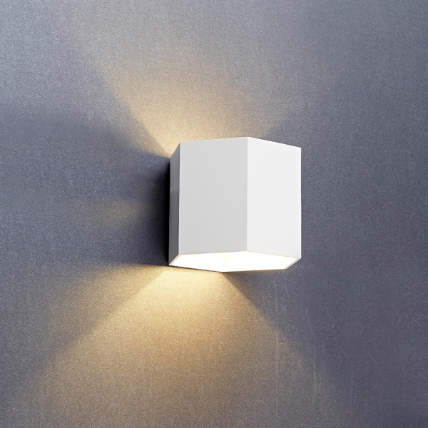 картинка Настенный светильник Polygon Wl 20070-WH от магазина BTSvet