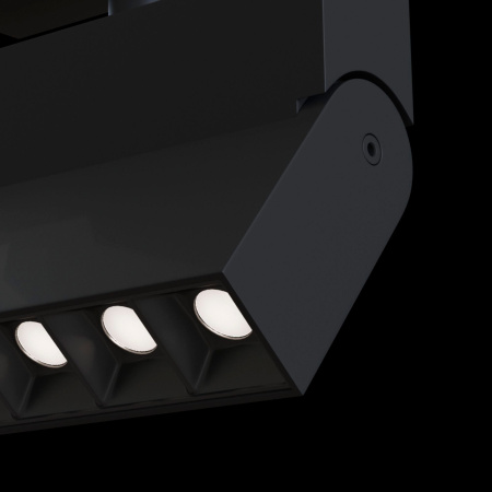 картинка Трековый светильник светодиодный Track lamps TR015-2-10W4K-B от магазина BTSvet