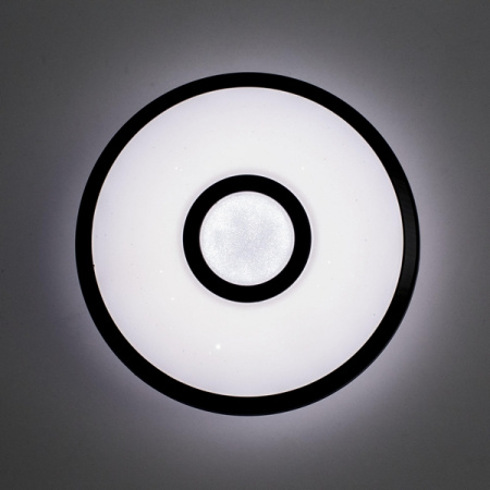 картинка Потолочный светильник светодиодный с пультом и управлением смартфоном регулировкой яркости и цветовой температуры таймером Старлайт Смарт CL703A15G RGB от магазина BTSvet