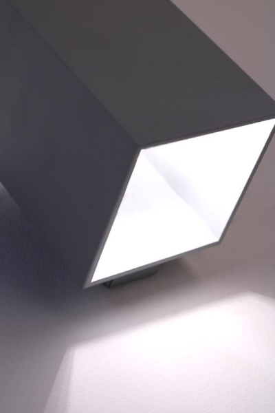 картинка Настенный светильник Rubik 625/K DL CZA от магазина BTSvet