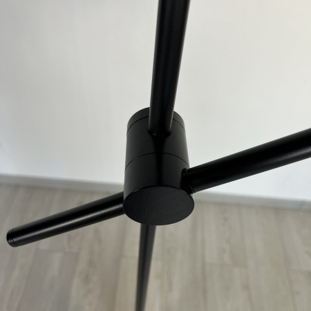 картинка Торшер светодиодный 41,212 от магазина BTSvet