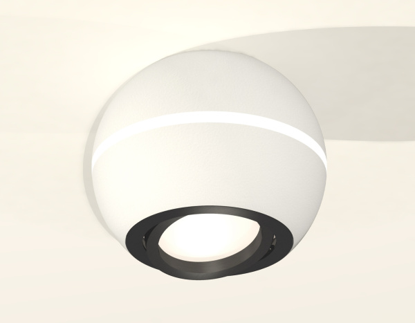 картинка Накладной светильник светодиодный XS1101021 от магазина BTSvet