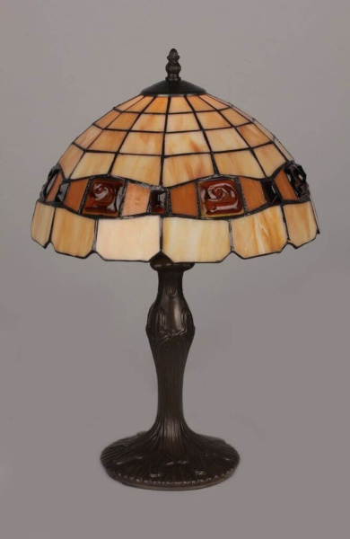 картинка Настольная лампа OML-80504-01 от магазина BTSvet